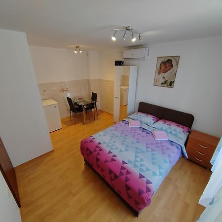 Rooms Neda Izola Extérieur photo