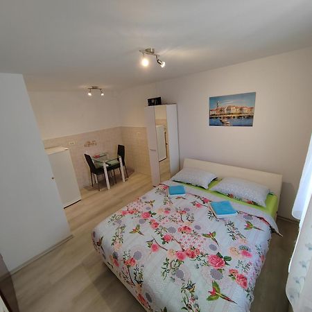 Rooms Neda Izola Extérieur photo